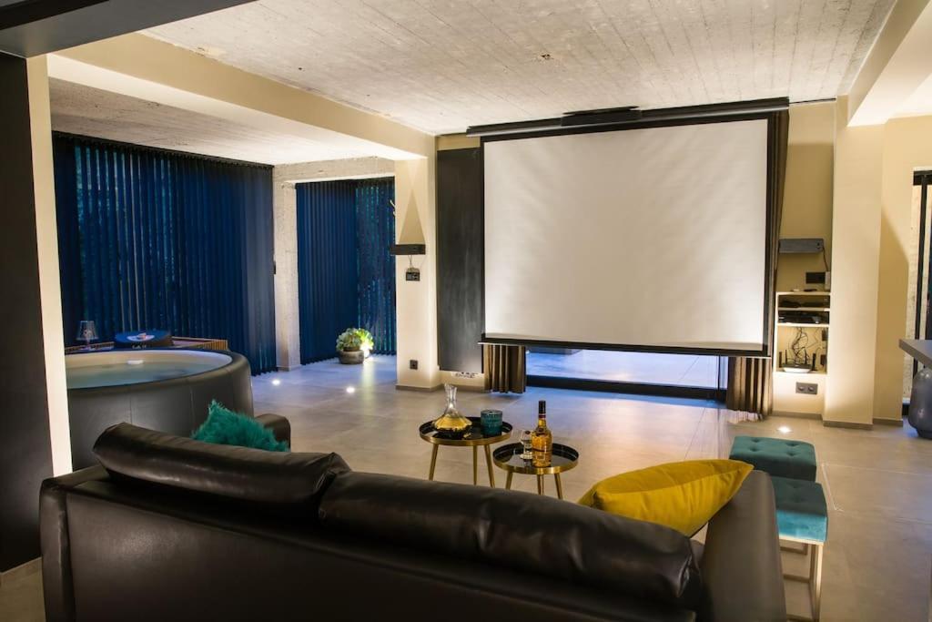 Buenas Noches Villa Standing Piscine & Wellness Boncelles Extérieur photo